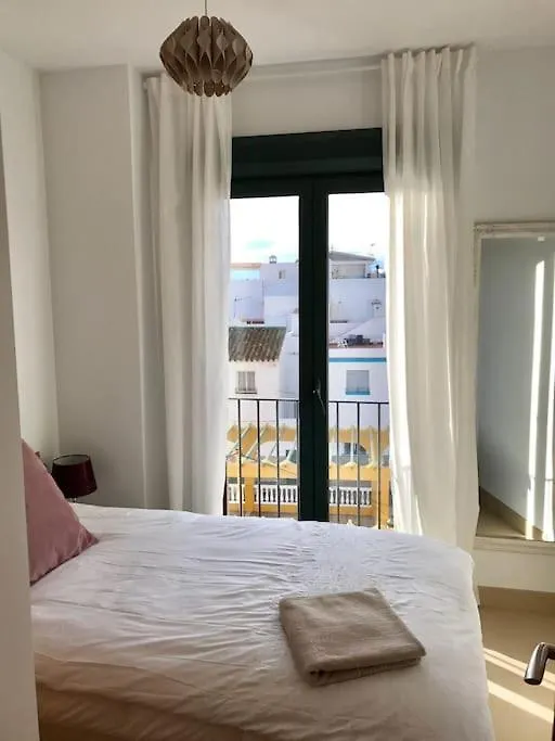 Plaza Concordia Pad - Luxury 2 Bed Apartment Central Torrox Pueblo 0*,  İspanya